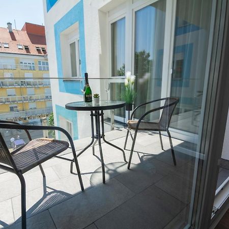 Abraapartman Siófok Buitenkant foto